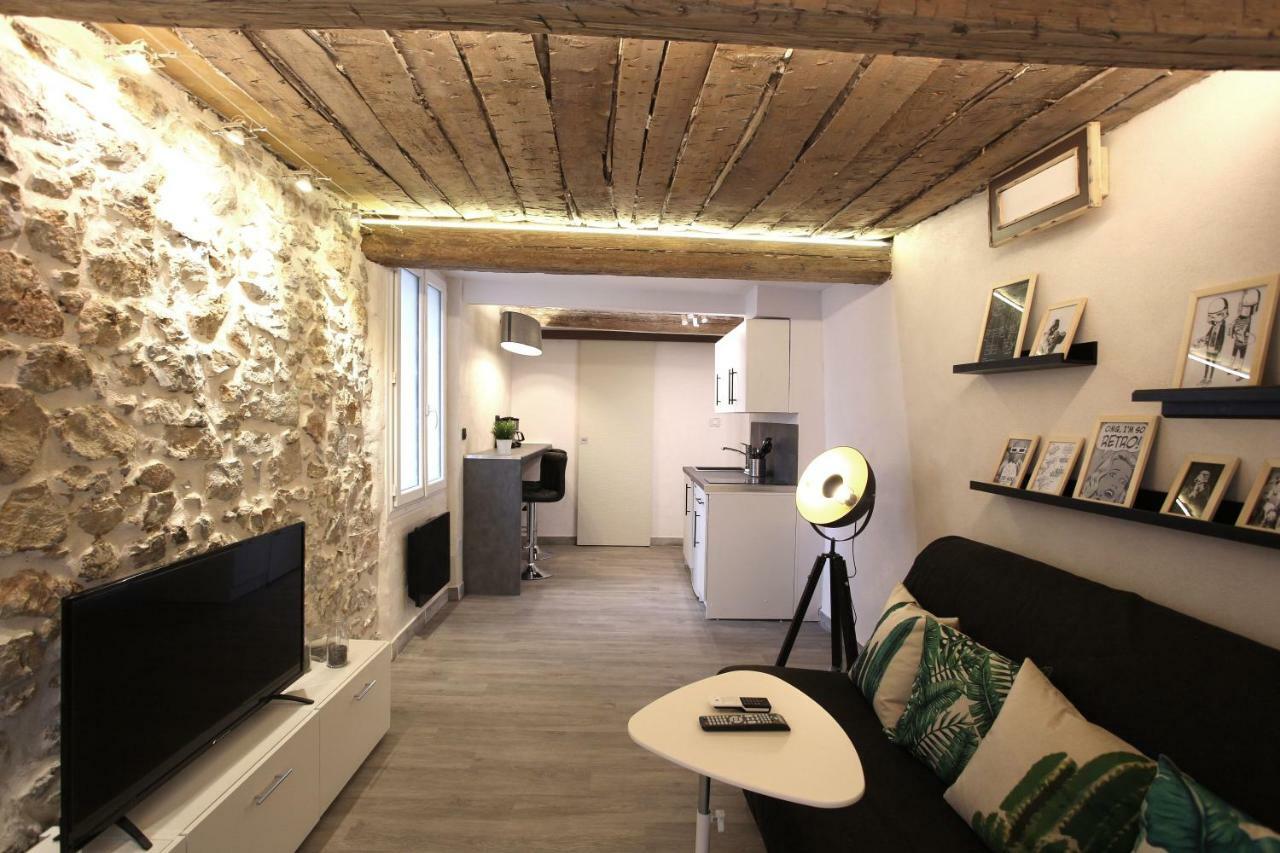 GregBnb-com - T2 Ancien et moderne - PARKING INCLUS - 15min Gare Toulon Extérieur photo